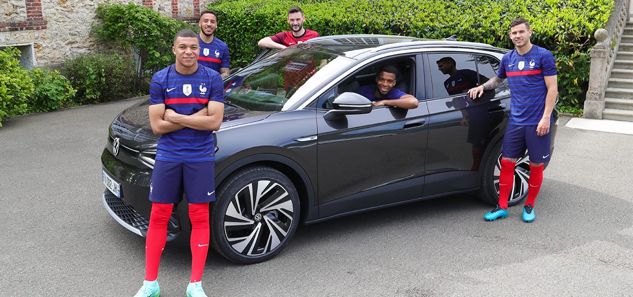 Les marques automobiles adorent le football